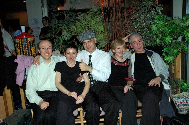 min 2006 02 12 agora 094